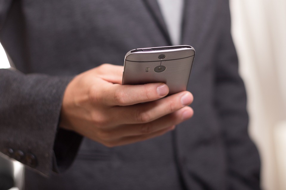 Co to są SMS i MMS Premium? Na co powinniśmy uważać?